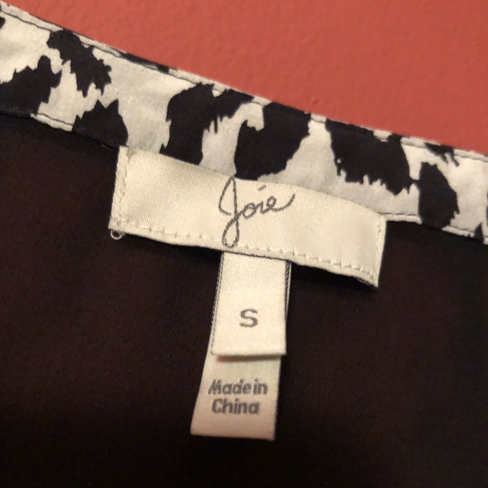 Black/White Sleeveless Animal Print Joie top sz S - Picture 3 of 3